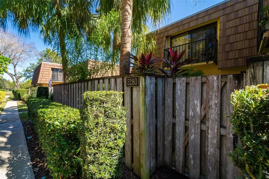 Orlando, FL 32811,5280 WILLOW CT #512