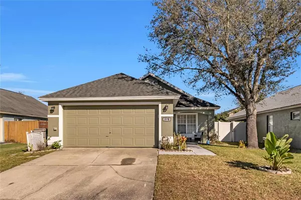 379 MORNING CREEK CIR, Apopka, FL 32712