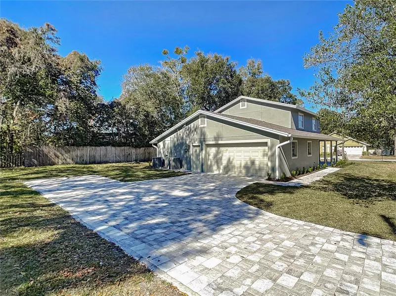 810 PALM SPRINGS DR, Altamonte Springs, FL 32701