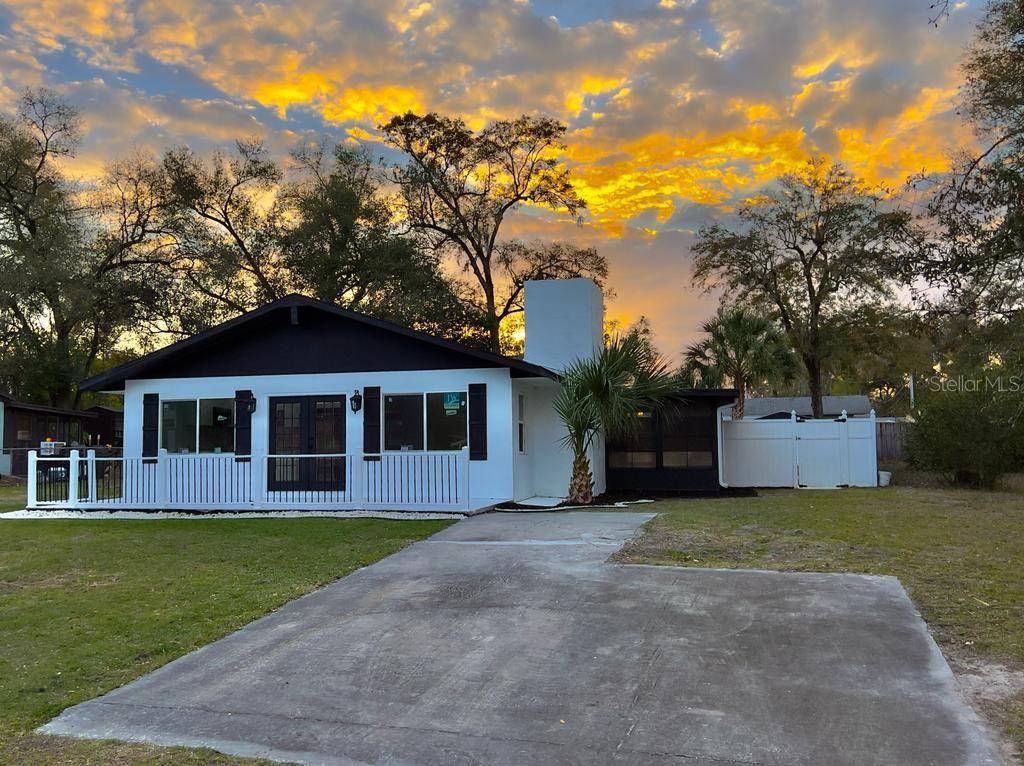 571 JAMES ST, Orange City, FL 32763