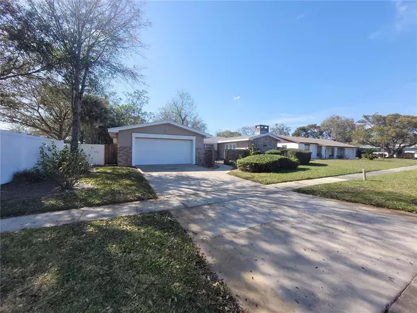 5304 NEWHALL AVE, Orlando, FL 32810