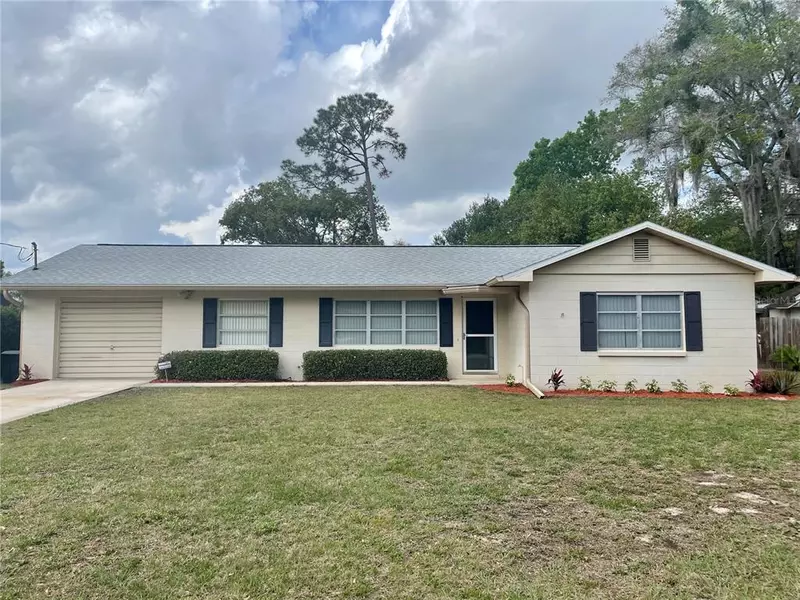 224 DELESPINE DR, Debary, FL 32713