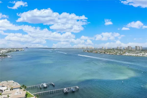 2650 LAKE SHORE DR #2203, West Palm Beach, FL 33404