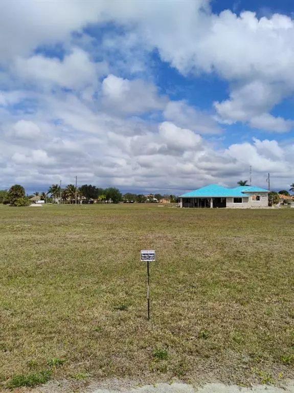 Punta Gorda, FL 33955,17336 OPHIR LN