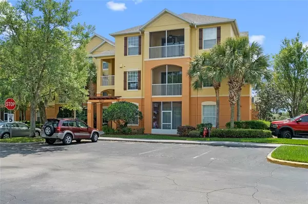 8660 BUCCILLI DR #206, Orlando, FL 32829