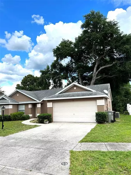 1737 COUNTRY TERRACE LN, Apopka, FL 32703