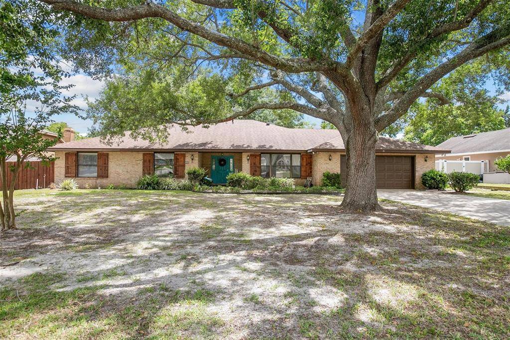 26 CANTER CLUB CT, Debary, FL 32713