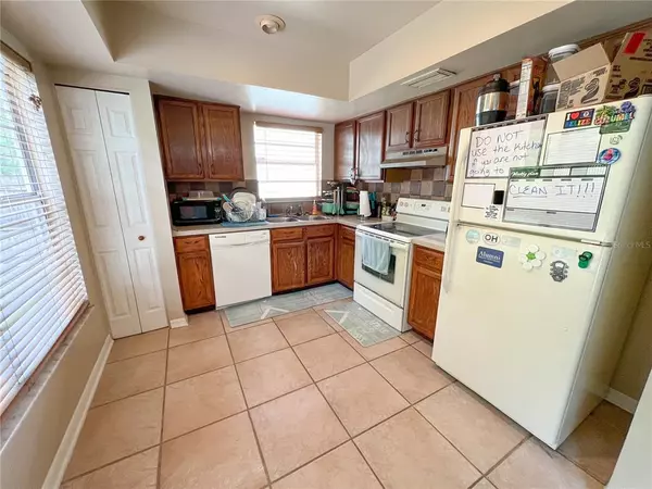 Oviedo, FL 32765,1000 MCCULLY CT