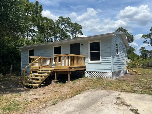 1515 GAYNOR DR SW, Palm Bay, FL 32908
