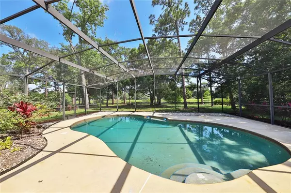 Longwood, FL 32779,204 W BERKSHIRE CIR