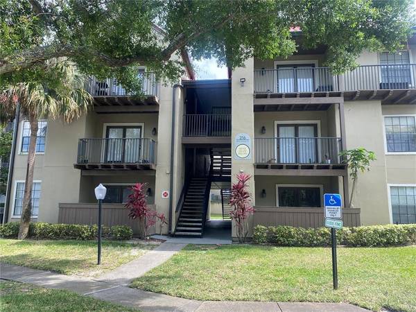 216 AFTON SQ #203, Altamonte Springs, FL 32714