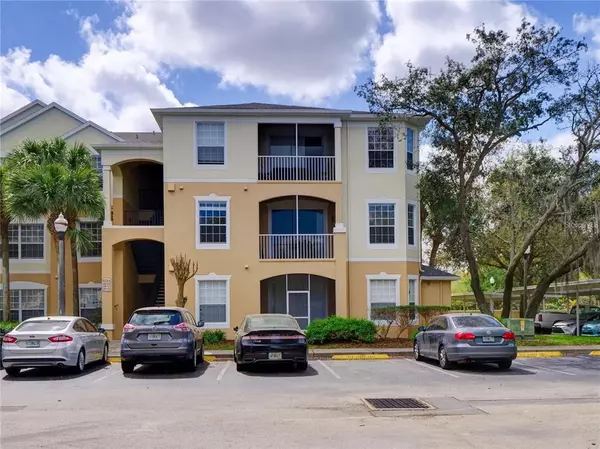 6214 STEVENSON DR #303, Orlando, FL 32835