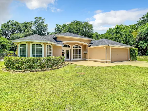 Geneva, FL 32732,936 WINONA DR