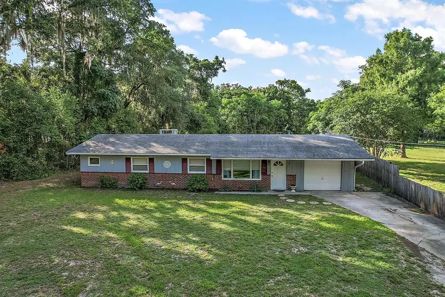 606 LECONTE ST, Fruitland Park, FL 34731