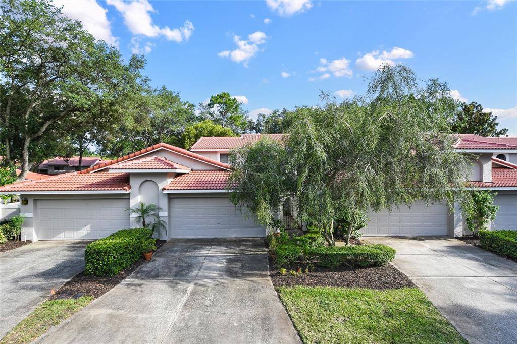 8244 BREEZE COVE LN, Orlando, FL 32819