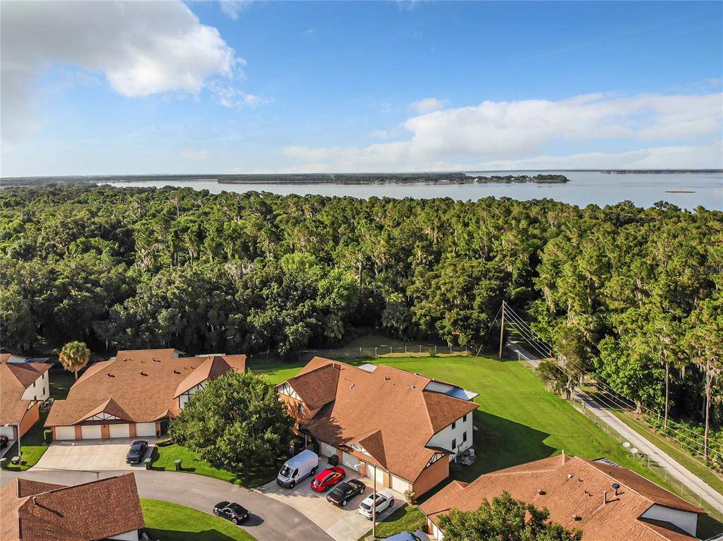 100 E OAK TERRACE DR #F2, Leesburg, FL 34748