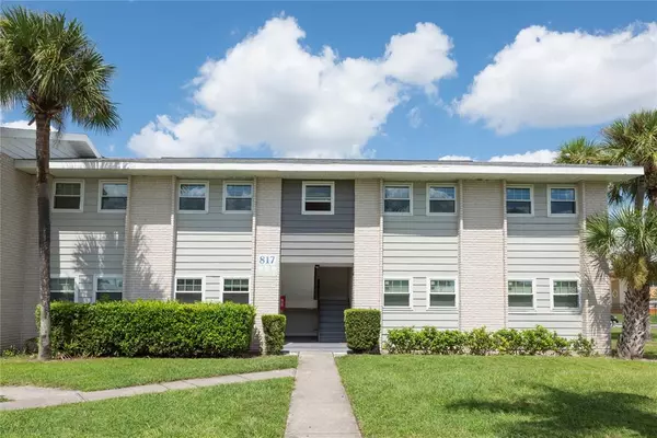 817 SKY LAKE CIR #A, Orlando, FL 32809