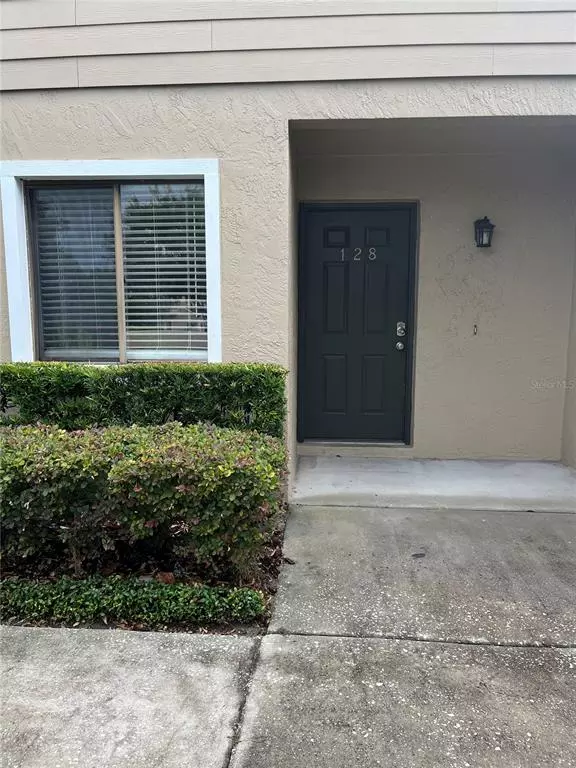 128 SANDLEWOOD TRL #6,  Winter Park,  FL 32789