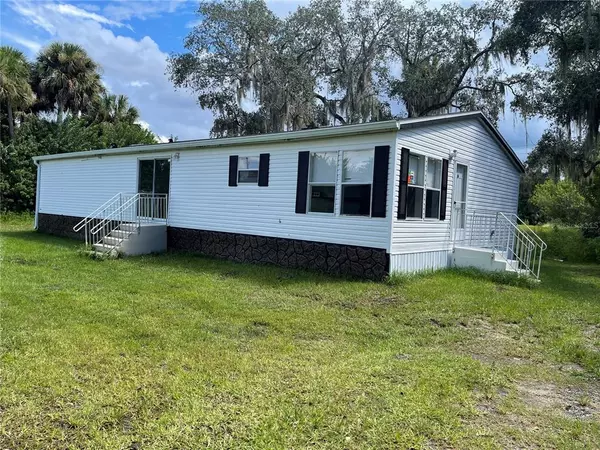 3757 E STATE ROAD 46, Geneva, FL 32732