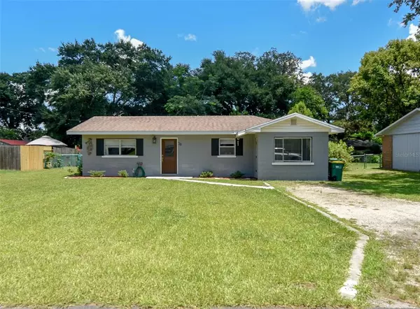 Fruitland Park, FL 34731,601 PATRICIA AVE