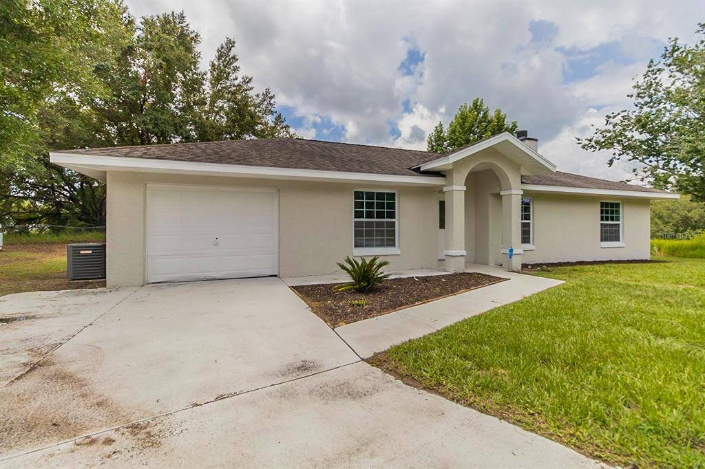 4 PINE CIRCLE DR, Ocala, FL 34472