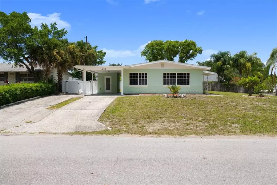 1002 CONNECTICUT RD, Tarpon Springs, FL 34689