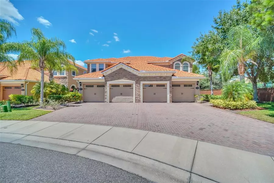 8956 DELLA SCALA CIR, Orlando, FL 32836