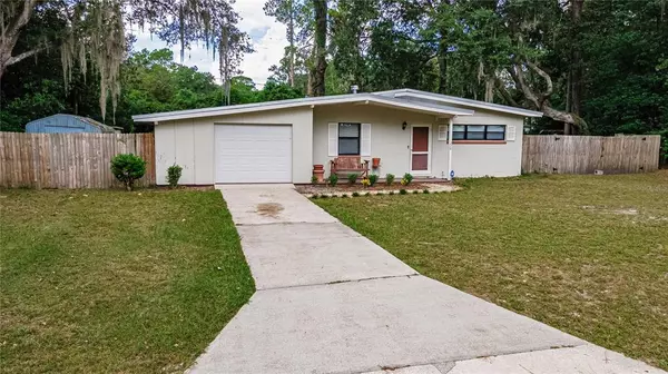 1228 NE 12TH TER, Gainesville, FL 32601