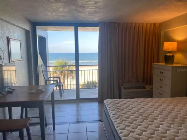 Daytona Beach Shores, FL 32118,2301 S ATLANTIC AVE #233