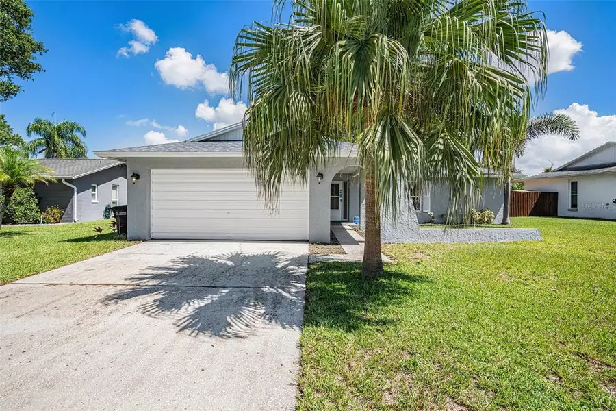2224 WILLOW TREE TRL, Clearwater, FL 33763