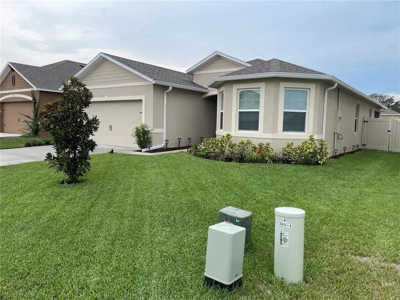 320 WINGED ELM DR, Debary, FL 32713