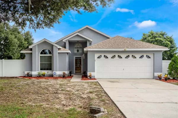 150 BENTLEY OAKS BLVD, Davenport, FL 33896