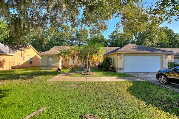 10113 WINDING CREEK LN, Orlando, FL 32825