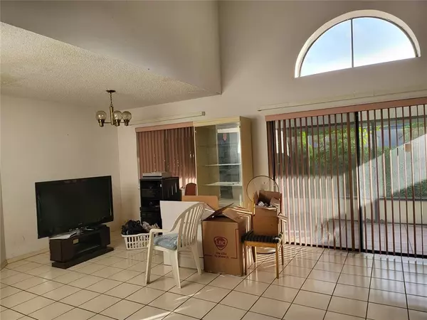 Kissimmee, FL 34743,153 CORALWOOD CIR