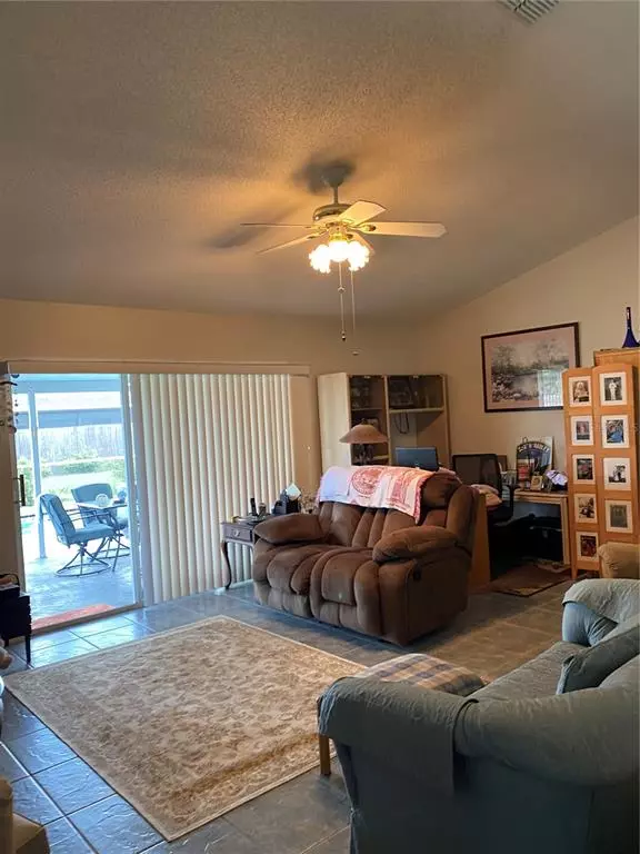 Davenport, FL 33896,335 ROBBINS REST CIR