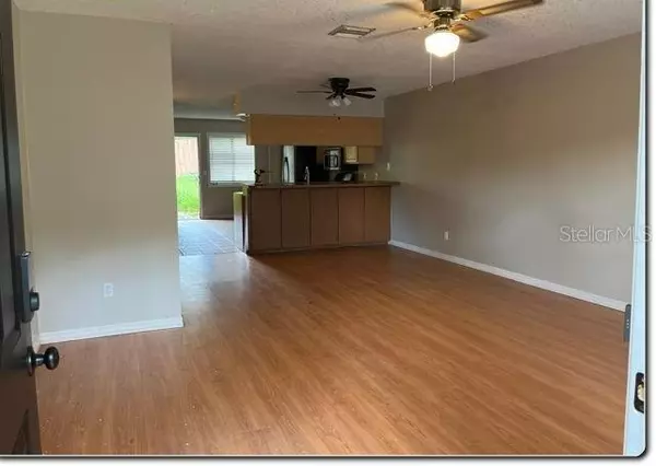 Apopka, FL 32703,1045 LOVE LN #12