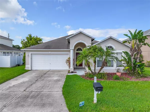 8212 SETTLERS CREEK LOOP, Lakeland, FL 33810