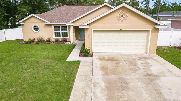 Ocala, FL 34472,207 OAK LANE CIR