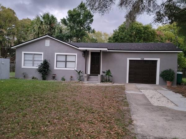 1426 N TREMAIN ST, Mount Dora, FL 32757