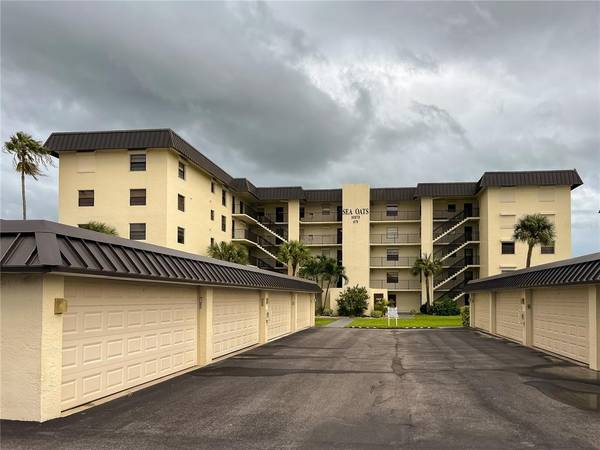 4570 OCEAN BEACH BLVD #102, Cocoa Beach, FL 32931