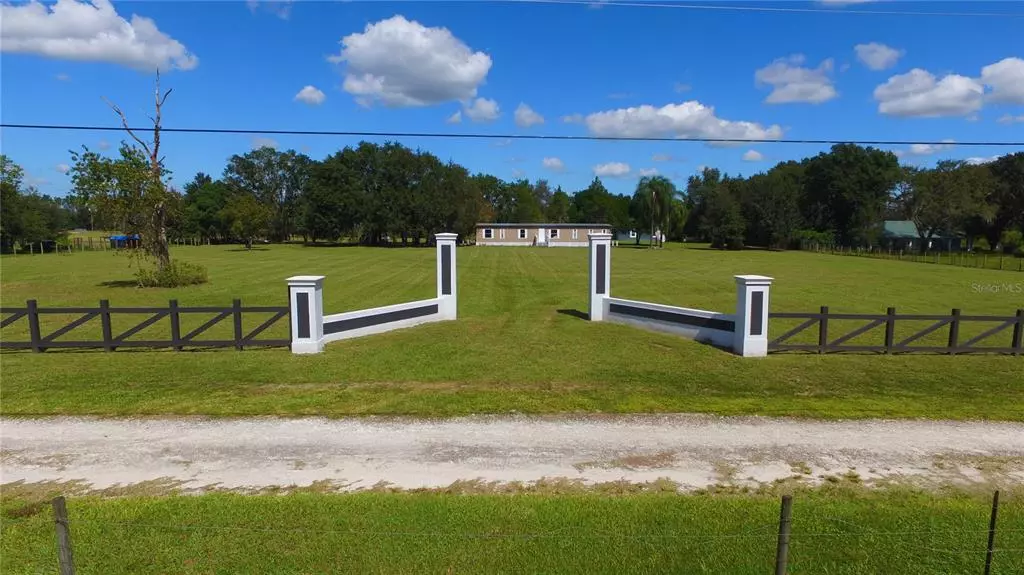 4821 BRANTLEY RD, Groveland, FL 34736