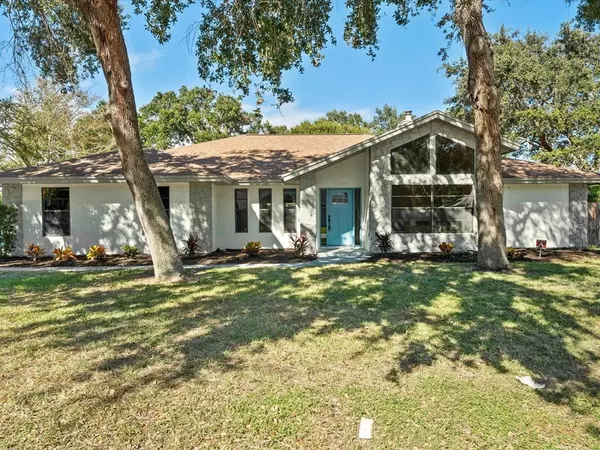 140 ISLAND GROVE DR, Merritt Island, FL 32952