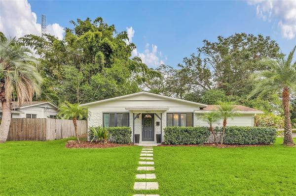 1901 PALMER AVE, Winter Park, FL 32792