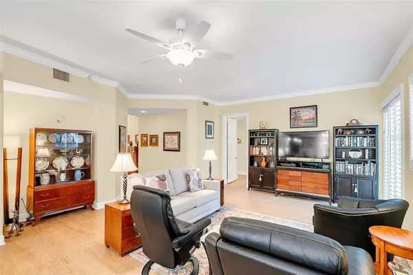 Winter Park, FL 32789,350 CAROLINA AVE #103