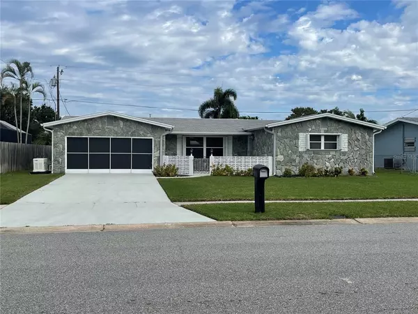 250 VISCOUNT AVE, Merritt Island, FL 32953