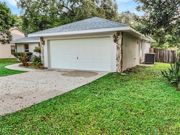 Fruitland Park, FL 34731,405 HAMLET CT