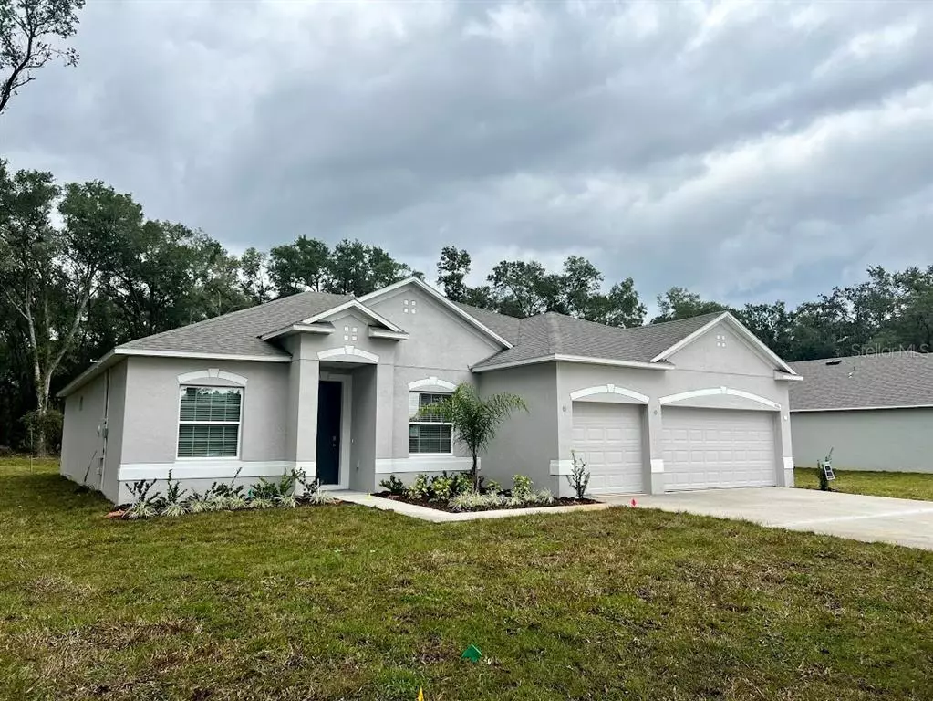 Fruitland Park, FL 34731,606 URICK ST