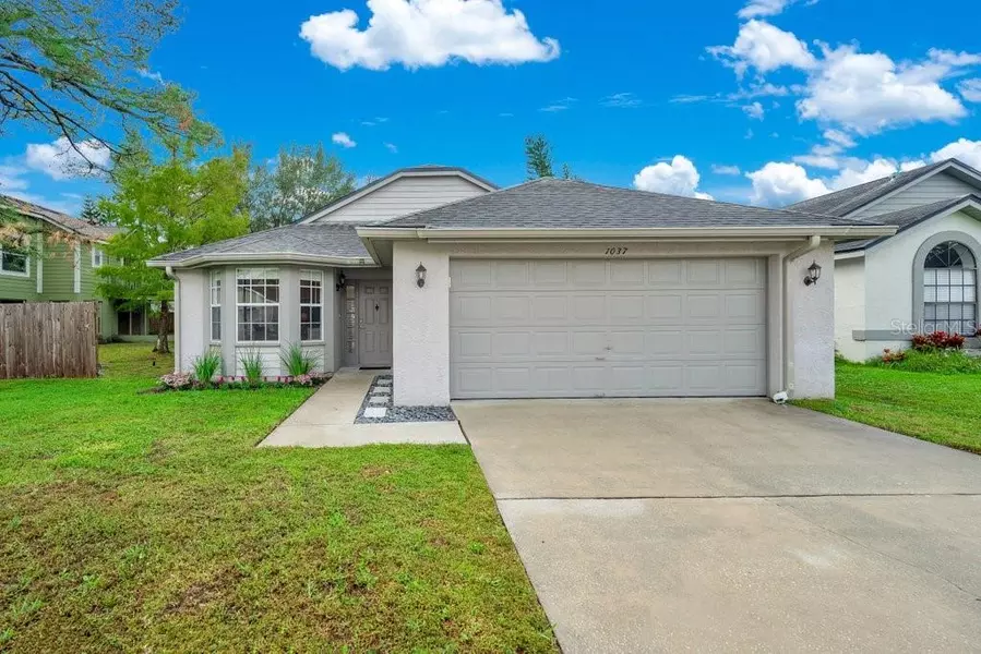 1037 BURNETT ST, Oviedo, FL 32765