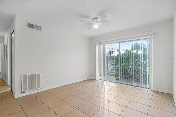 Orlando, FL 32839,5225 VIA HACIENDA CIR #116