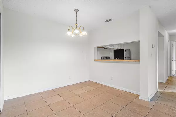 Orlando, FL 32839,5225 VIA HACIENDA CIR #116